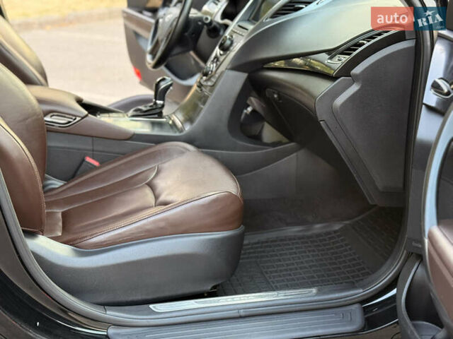 Черный Хендай Азера, объемом двигателя 3.3 л и пробегом 189 тыс. км за 9800 $, фото 11 на Automoto.ua