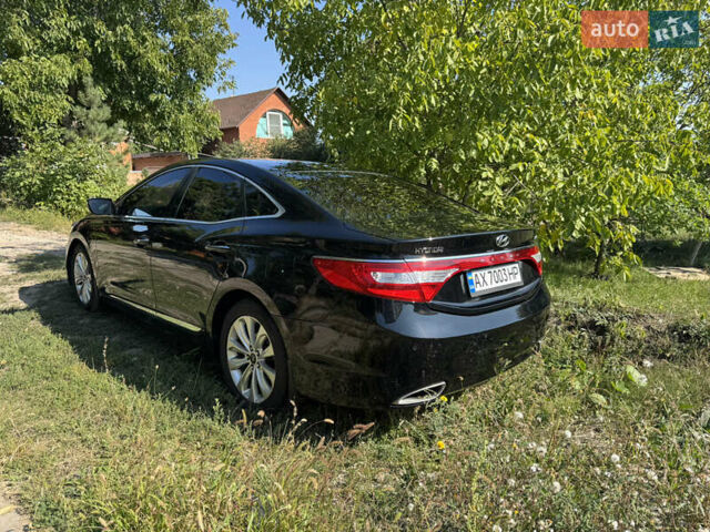 Черный Хендай Азера, объемом двигателя 3 л и пробегом 181 тыс. км за 12200 $, фото 6 на Automoto.ua