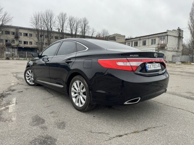 Чорний Хендай Азера, об'ємом двигуна 3 л та пробігом 182 тис. км за 9999 $, фото 2 на Automoto.ua