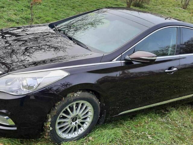 Фиолетовый Хендай Азера, объемом двигателя 3 л и пробегом 180 тыс. км за 10500 $, фото 4 на Automoto.ua