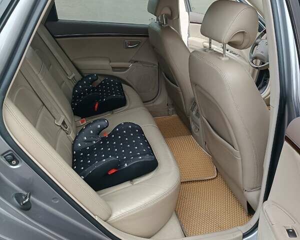 Хендай Азера, объемом двигателя 3.3 л и пробегом 288 тыс. км за 6200 $, фото 17 на Automoto.ua