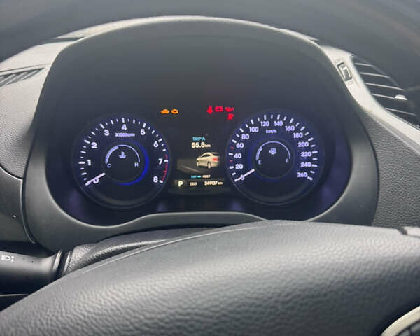 Хендай Азера, объемом двигателя 3 л и пробегом 249 тыс. км за 8000 $, фото 9 на Automoto.ua