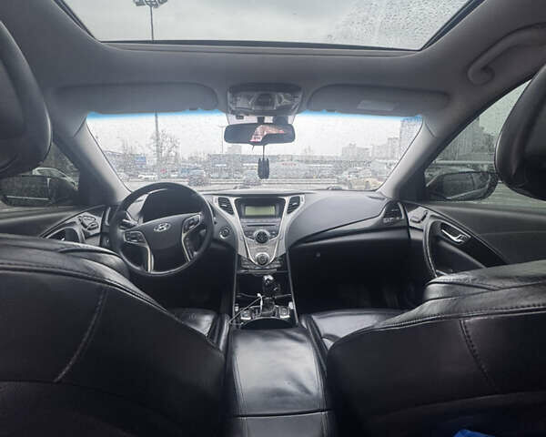 Хендай Азера, объемом двигателя 3 л и пробегом 249 тыс. км за 8000 $, фото 13 на Automoto.ua