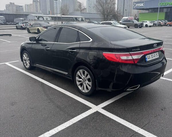 Хендай Азера, объемом двигателя 3 л и пробегом 249 тыс. км за 8000 $, фото 4 на Automoto.ua