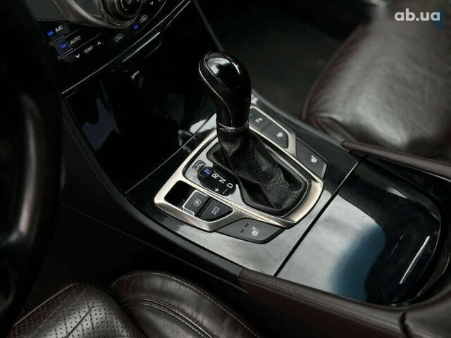 Хендай Азера, объемом двигателя 3 л и пробегом 189 тыс. км за 8200 $, фото 23 на Automoto.ua