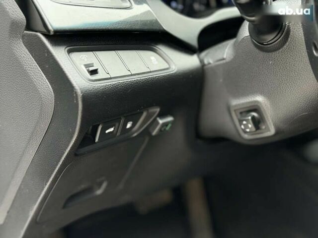 Хендай Азера, объемом двигателя 3 л и пробегом 189 тыс. км за 8200 $, фото 22 на Automoto.ua