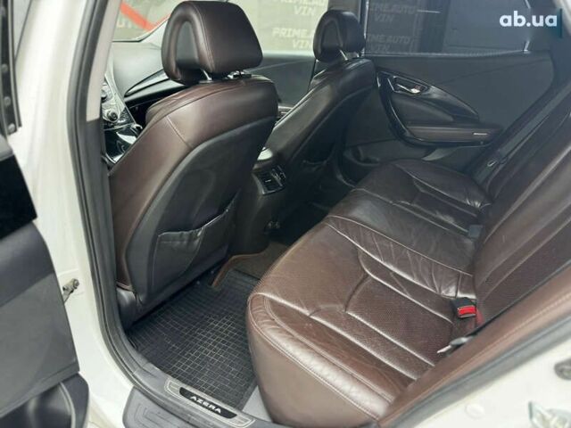 Хендай Азера, объемом двигателя 3 л и пробегом 189 тыс. км за 8200 $, фото 17 на Automoto.ua