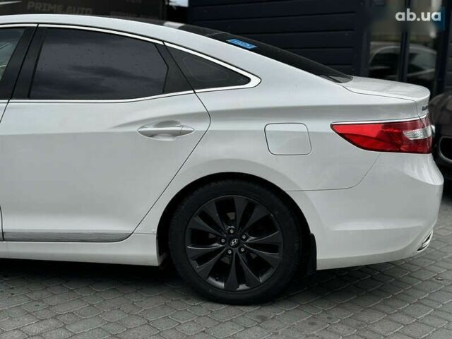 Хендай Азера, объемом двигателя 3 л и пробегом 189 тыс. км за 8200 $, фото 15 на Automoto.ua