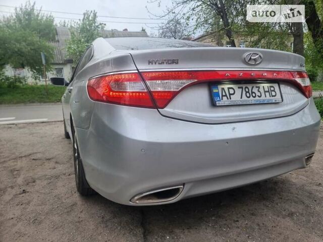 Хендай Азера, об'ємом двигуна 3 л та пробігом 172 тис. км за 13800 $, фото 15 на Automoto.ua