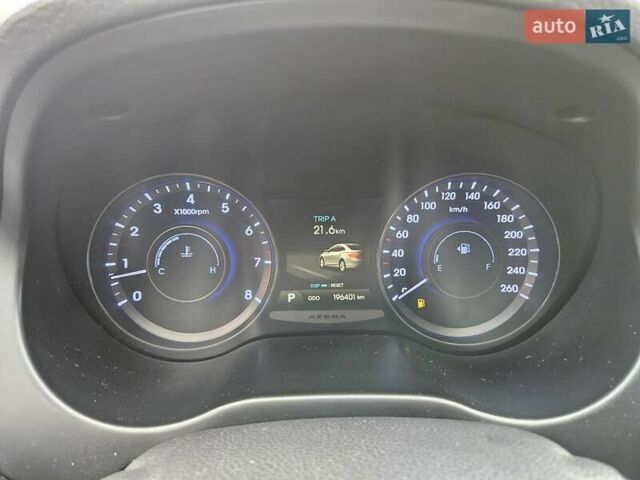 Сірий Хендай Азера, об'ємом двигуна 3 л та пробігом 196 тис. км за 9550 $, фото 49 на Automoto.ua