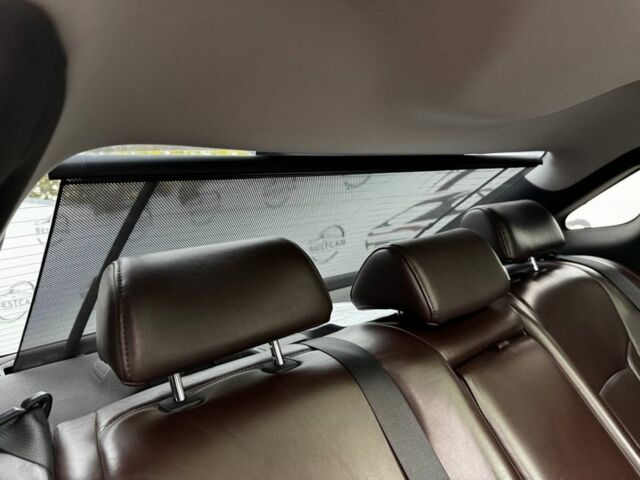 Серый Хендай Азера, объемом двигателя 3 л и пробегом 179 тыс. км за 10500 $, фото 13 на Automoto.ua