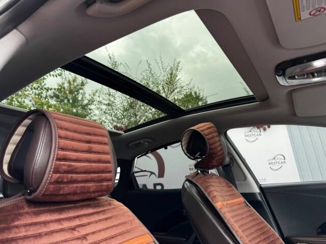 Серый Хендай Азера, объемом двигателя 3 л и пробегом 179 тыс. км за 10500 $, фото 14 на Automoto.ua