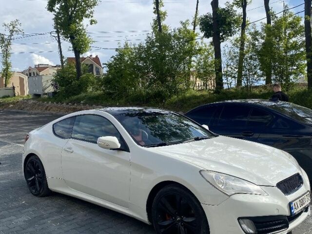 Білий Хендай Купе, об'ємом двигуна 2 л та пробігом 143 тис. км за 8200 $, фото 5 на Automoto.ua