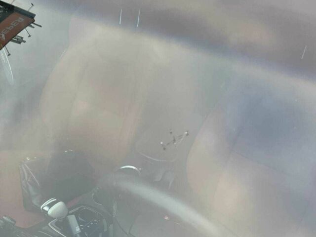 Белый Хендай Купе, объемом двигателя 2 л и пробегом 113 тыс. км за 11500 $, фото 22 на Automoto.ua