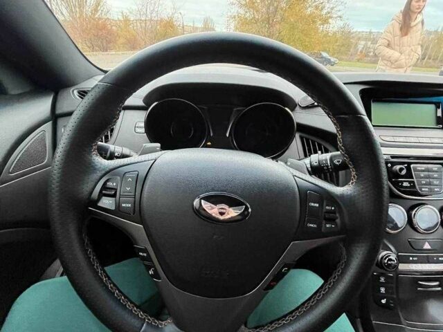 Белый Хендай Купе, объемом двигателя 2 л и пробегом 113 тыс. км за 11500 $, фото 14 на Automoto.ua