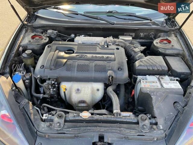 Хендай Купе 2008 в Днепре (Днепропетровске) на Automoto.ua Черный Хендай Купе, объемом двигателя 2 л и пробегом 171 тыс. км за 6500 $, фото 18 на Automoto.ua