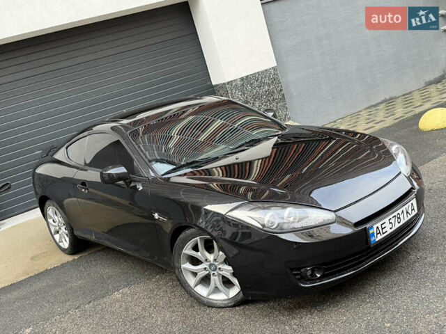 Черный Хендай Купе, объемом двигателя 2.66 л и пробегом 110 тыс. км за 4499 $, фото 4 на Automoto.ua