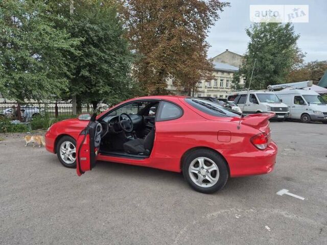Червоний Хендай Купе, об'ємом двигуна 1.98 л та пробігом 156 тис. км за 6500 $, фото 3 на Automoto.ua