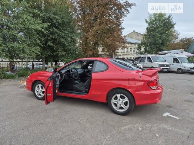 Червоний Хендай Купе, об'ємом двигуна 1.98 л та пробігом 156 тис. км за 6500 $, фото 1 на Automoto.ua
