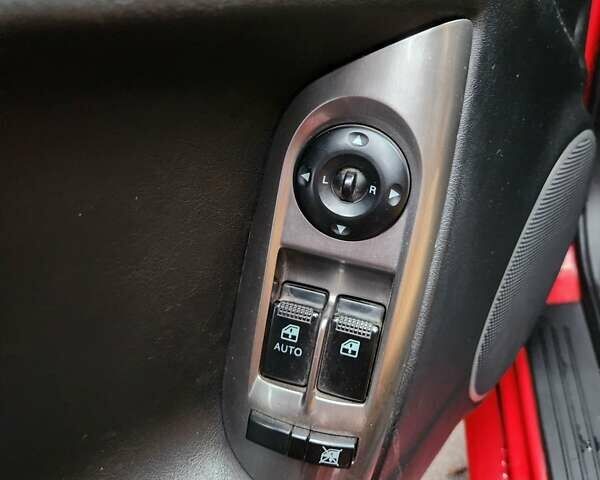 Красный Хендай Купе, объемом двигателя 2.7 л и пробегом 200 тыс. км за 5800 $, фото 7 на Automoto.ua