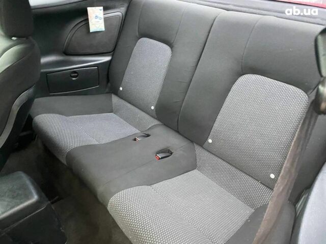 Красный Хендай Купе, объемом двигателя 16 л и пробегом 250 тыс. км за 4190 $, фото 11 на Automoto.ua