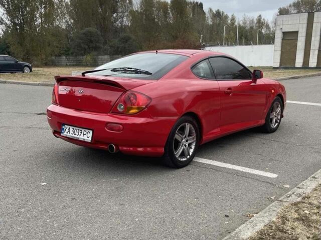 Красный Хендай Купе, объемом двигателя 1.6 л и пробегом 250 тыс. км за 3300 $, фото 2 на Automoto.ua