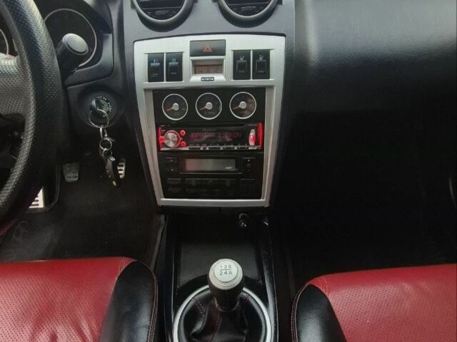 Красный Хендай Купе, объемом двигателя 2 л и пробегом 230 тыс. км за 5280 $, фото 8 на Automoto.ua