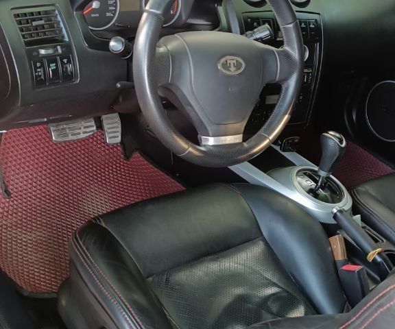 Червоний Хендай Купе, об'ємом двигуна 2.7 л та пробігом 186 тис. км за 6000 $, фото 4 на Automoto.ua