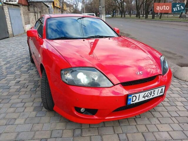 Червоний Хендай Купе, об'ємом двигуна 2 л та пробігом 189 тис. км за 6500 $, фото 6 на Automoto.ua