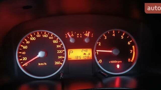 Червоний Хендай Купе, об'ємом двигуна 2.7 л та пробігом 186 тис. км за 5800 $, фото 1 на Automoto.ua