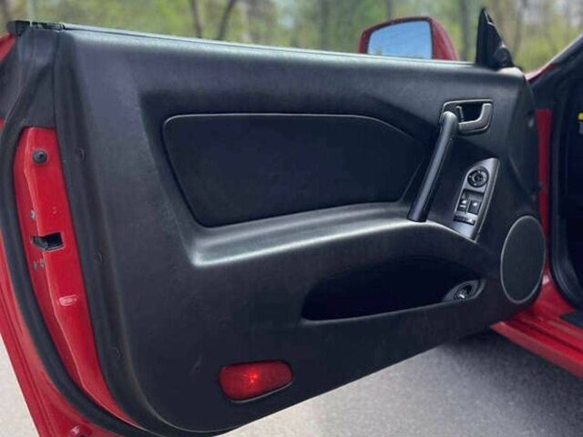 Красный Хендай Купе, объемом двигателя 2.7 л и пробегом 230 тыс. км за 5999 $, фото 7 на Automoto.ua