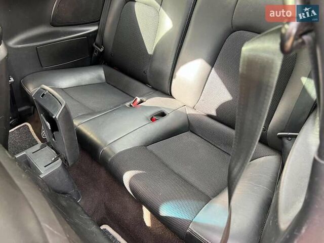 Червоний Хендай Купе, об'ємом двигуна 2 л та пробігом 209 тис. км за 6490 $, фото 13 на Automoto.ua