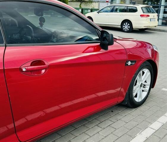 Красный Хендай Купе, объемом двигателя 2 л и пробегом 192 тыс. км за 5200 $, фото 6 на Automoto.ua