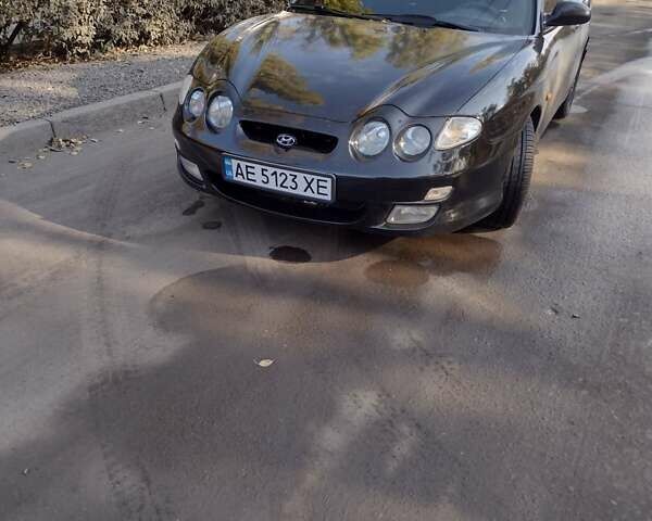 Хендай Купе, объемом двигателя 1.6 л и пробегом 208 тыс. км за 3200 $, фото 4 на Automoto.ua