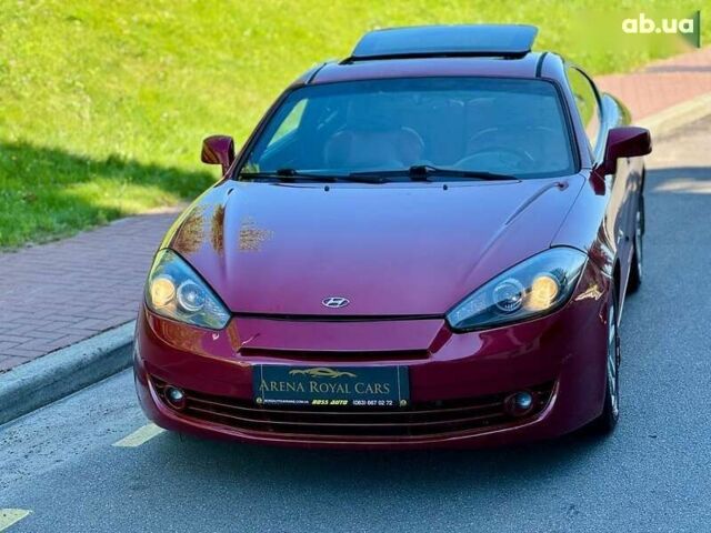 Хендай Купе, объемом двигателя 2 л и пробегом 205 тыс. км за 6200 $, фото 7 на Automoto.ua