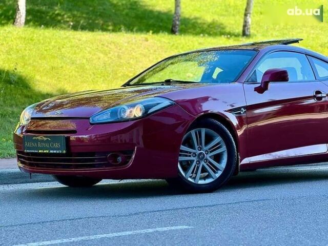 Хендай Купе, объемом двигателя 2 л и пробегом 205 тыс. км за 6200 $, фото 4 на Automoto.ua