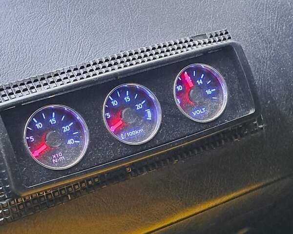 Жовтий Хендай Купе, об'ємом двигуна 1.98 л та пробігом 205 тис. км за 7200 $, фото 6 на Automoto.ua