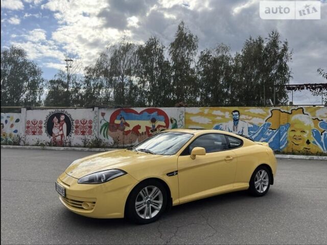 Жовтий Хендай Купе, об'ємом двигуна 2 л та пробігом 198 тис. км за 7199 $, фото 5 на Automoto.ua