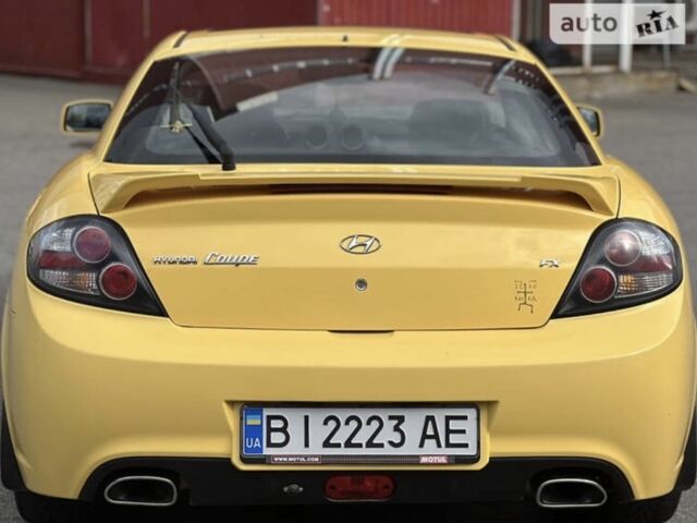 Жовтий Хендай Купе, об'ємом двигуна 2 л та пробігом 198 тис. км за 7199 $, фото 7 на Automoto.ua