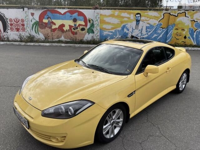 Жовтий Хендай Купе, об'ємом двигуна 2 л та пробігом 198 тис. км за 7199 $, фото 8 на Automoto.ua