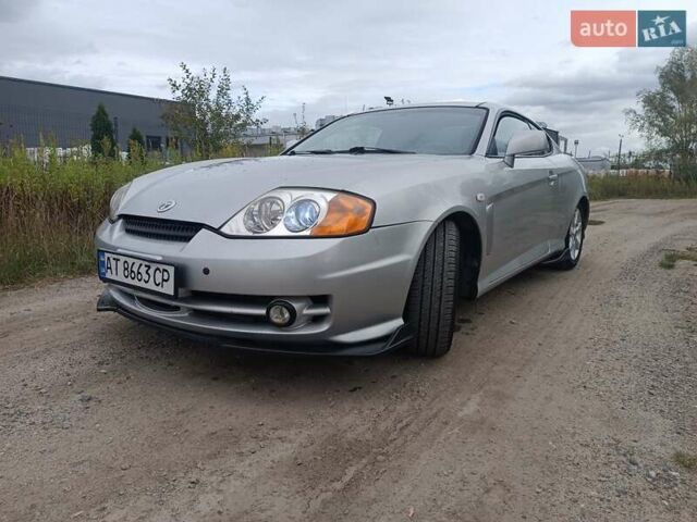 Серый Хендай Купе, объемом двигателя 1.6 л и пробегом 281 тыс. км за 3499 $, фото 10 на Automoto.ua