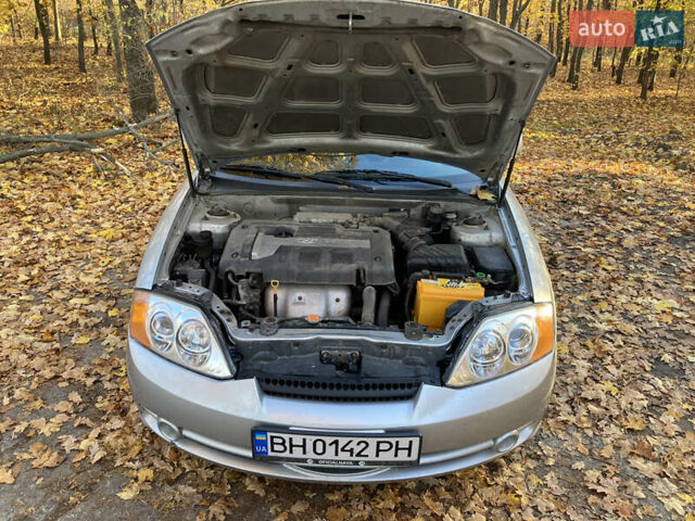 Сірий Хендай Купе, об'ємом двигуна 2 л та пробігом 144 тис. км за 4500 $, фото 16 на Automoto.ua