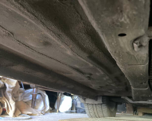 Сірий Хендай Купе, об'ємом двигуна 2 л та пробігом 144 тис. км за 4500 $, фото 27 на Automoto.ua