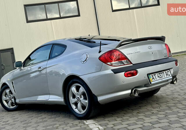 Серый Хендай Купе, объемом двигателя 2 л и пробегом 133 тыс. км за 5350 $, фото 29 на Automoto.ua