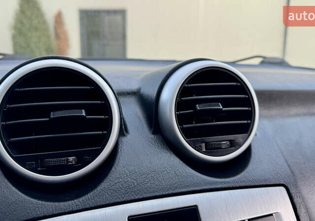 Серый Хендай Купе, объемом двигателя 2 л и пробегом 133 тыс. км за 5350 $, фото 56 на Automoto.ua