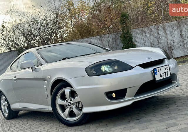 Серый Хендай Купе, объемом двигателя 2 л и пробегом 133 тыс. км за 5350 $, фото 20 на Automoto.ua