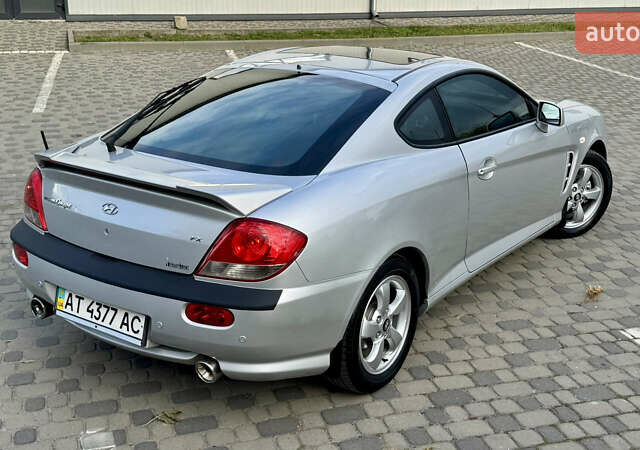 Серый Хендай Купе, объемом двигателя 2 л и пробегом 133 тыс. км за 5350 $, фото 18 на Automoto.ua