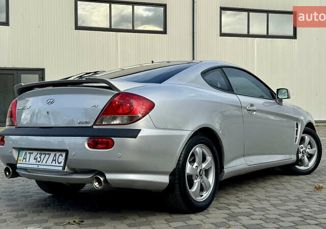 Серый Хендай Купе, объемом двигателя 2 л и пробегом 133 тыс. км за 5350 $, фото 15 на Automoto.ua