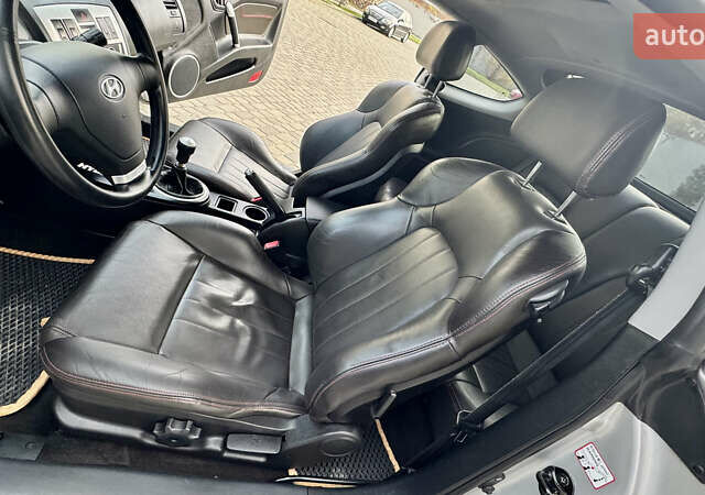 Серый Хендай Купе, объемом двигателя 2 л и пробегом 133 тыс. км за 5350 $, фото 42 на Automoto.ua