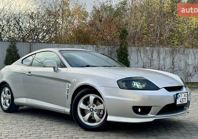 Серый Хендай Купе, объемом двигателя 2 л и пробегом 133 тыс. км за 5350 $, фото 23 на Automoto.ua